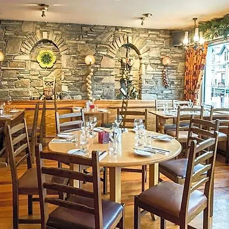 Failte Hotel 2*